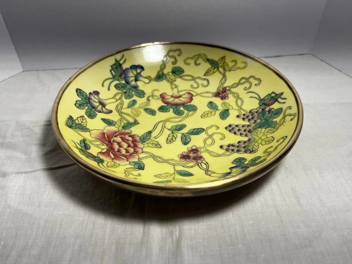 Japanese Porcelain Ware In Collectible Japanese Bowls & Plates