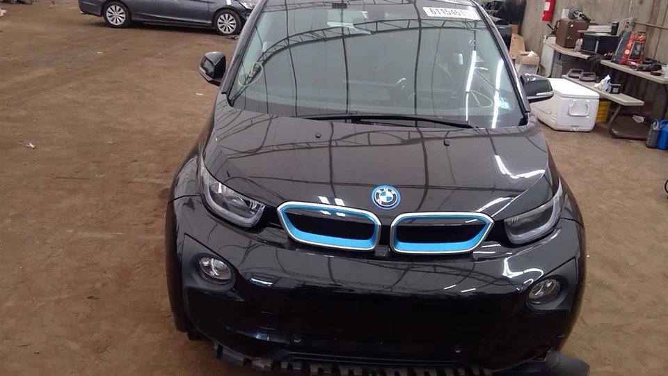 (LOCAL PICKUP ONLY) Hood Fits 14-21 BMW i3 6656952 Foto 1 de 4