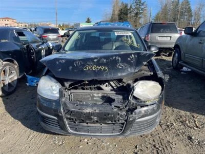 Compresor de aire acondicionado usado se adapta a: Volkswagen Jetta 2008 2,0 grado A Foto 1 de 4