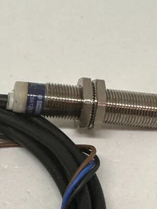 XS612B1PAL2 SCHNEIDER Inductive proximity sensors XS, inductive sensor XS6 (44) - Picture 1 of 5