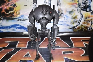 FIGURA SUPER DROIDE DE BATALLA CON MISILES STAR WARS REF D7074 - Imagen 1 de 2