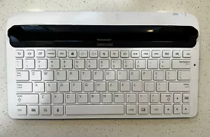 Samsung ATIV Smart PC Keyboard Dock Station Clavier Galaxy 7.0 - Picture 1 of 3