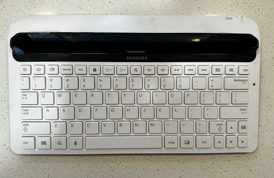 Samsung ATIV Smart PC Keyboard Dock Station Clavier Galaxy 7.0 - Image 1 of 3