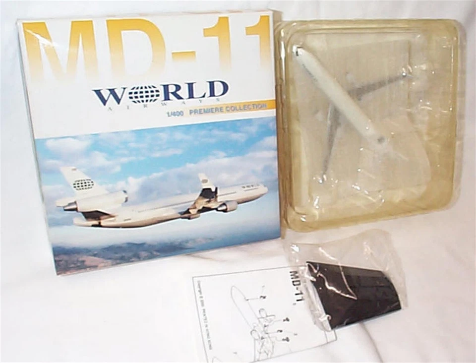 McDonnell Douglas MD-11 World Airlines versão especial asas de dragão novo na caixa - Imagem 1 de 1