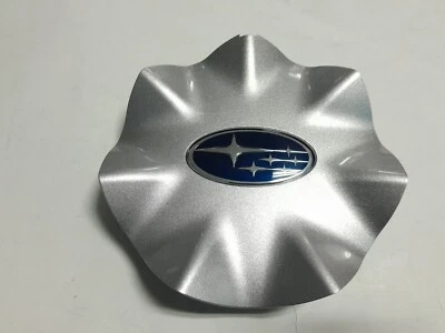 Genuine Subaru Tribeca Silver Wheel Cover Center Cap 2007 - 2014 28821XA020 — 第 1/3 张图片