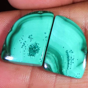 34.05 CT Natural Green Malachite Pair Cabochon 14x19x3 mm Loose Gemstone R232-65 - Picture 1 of 3
