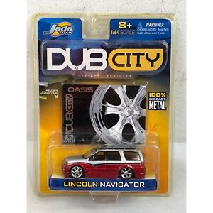 Jada Toys Dub City 1:64 Die Cast 2004 - Silver/Red Lincoln Navigator 068