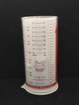 1997 Pampered Chef Measure All Large 2 Cup Wet Dry Liquid Solid Measuring Cup - Image 1 of 4