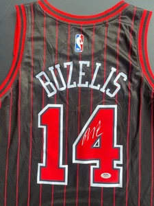 Matas Buzelis signed handsigniert Chicago Bulls Trikot JSA Coa ROY? - Bild 1 von 4