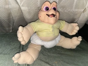 Die Dinos Baby Sinclair Plüsch Mit Defekter Sprachfunktion Große Stoffpuppe - Bild 1 von 3