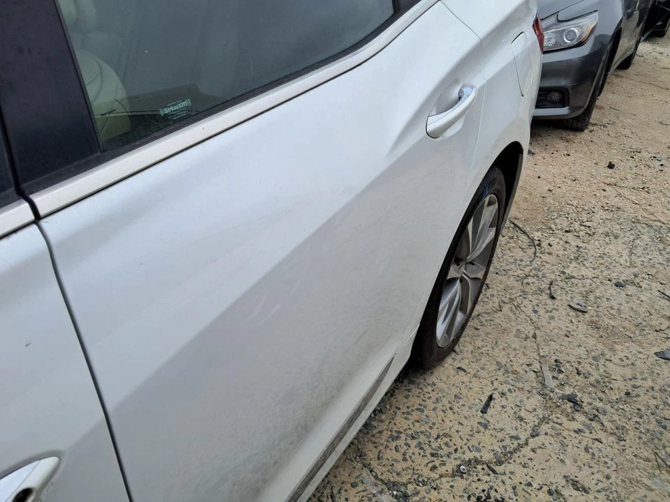 Puerta trasera del conductor eléctrica sin parasol compatible con 12-17 AZERA 2662879 Foto 1 de 4