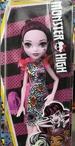 Monster High Draculaura Daughter of Dracula Puppe Mattel 2017 Brandneu - Bild 1 von 9