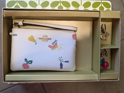 Muñequera Coach en caja con cremallera en la esquina vegetal floral C8331 nueva con etiquetas rábano y C MINI dijes Foto 1 de 4