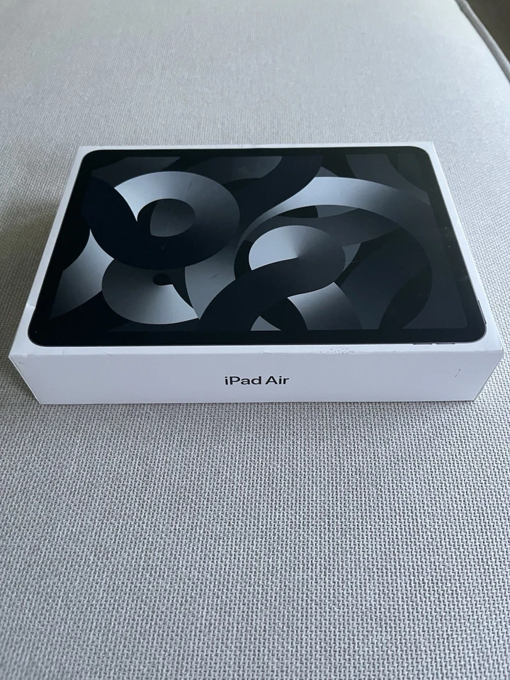 Apple iPad Air 5 Generation 64GB Space Gray 10,9 Zoll Wi-Fi Cellular Tablet - Bild 1 von 4