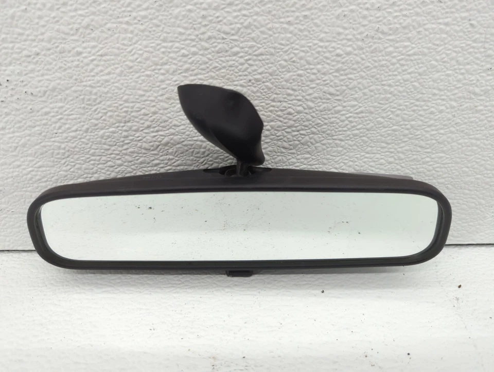 2001-2012 Hyundai Elantra Interior Rear View Mirror Oem UGZB5 - Image 1 of 4