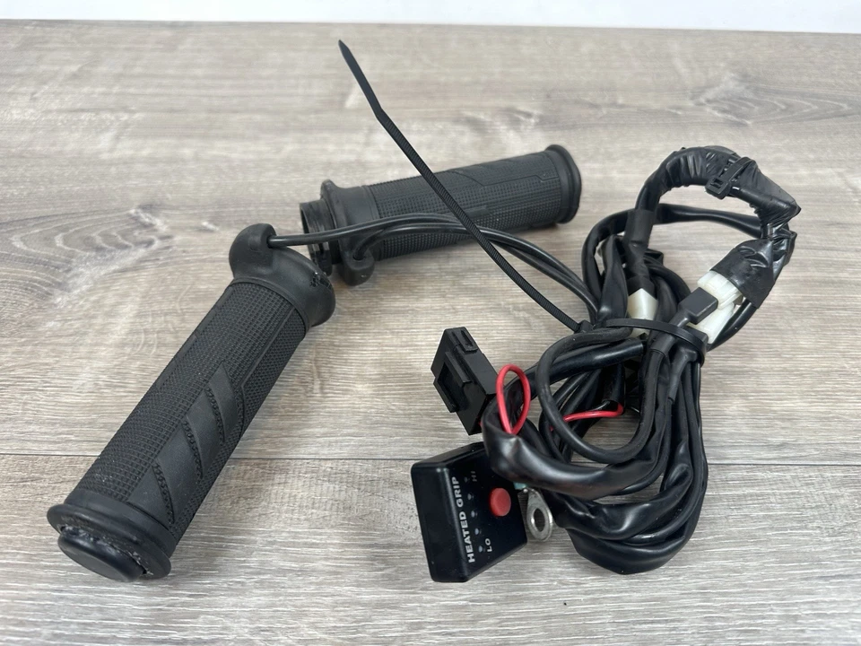 Harley Davidsion Heated Hand Grip Left Right Set - Image 1 of 4