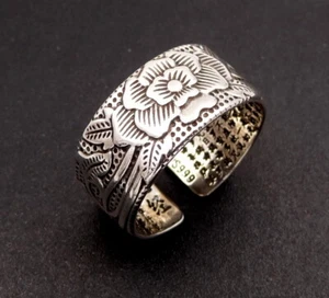 Embossed Lotus with Buddhist Sutra Silver Tibetan Buddhism Prayer Ring - Imagen 1 de 6