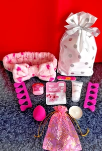 Pre Filled Girls Birthday Party Bags, 10 Pamper Items! Party Favours Sleepovers - Picture 1 of 1