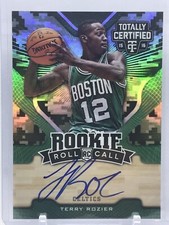 2015-16 Panini Totally Certified Terry Rozier RC Roll Call Camo Auto #/25