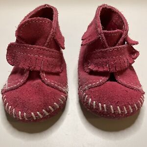Minnetonka Moccasins Baby Hot Pink Suede Leather Ankle Boots Toddler sz 4 Fringe