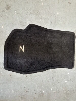 2003-2008 Nissan 350Z Z33 Front Right RH Passenger Side Carpet Floor Mat OEM - Image 1 of 2