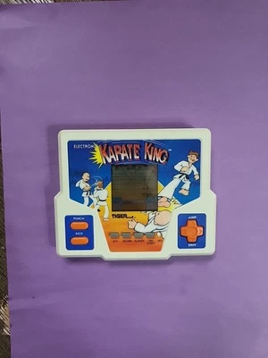 Karate King Tiger Electronics Handheld Video Game 1987 Vintage, White - Image 1 of 2