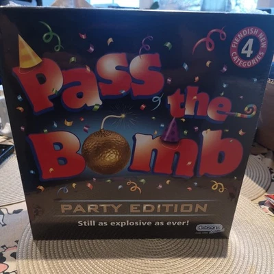 Pass The Bomb "Party Edition" By Gibsons  - New & Sealed Rare Vintage Game - Image 1 of 4