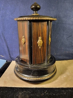 Brevete Französischer Mechanischer Humidor und Spieluhr Antik - Bild 1 von 4