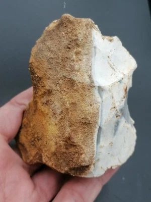 Middle Paleolithic Neanderthal France Beautiful Mousterian backed scraper Flint - Image 1 of 4