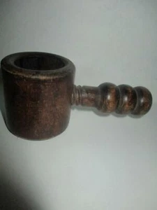 Vintage Hand Carved Wooden Screw Tight Walnut/ Nut Cracker 4-1/2" L x 2" T - Picture 1 of 1