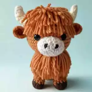 Highland Cow Crochet Pattern PDF โ Amigurumi DIY Template (English) - Picture 1 of 5
