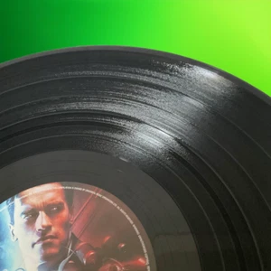 Terminator 2 Judgment Day Brad Fiedel Vinyl LP 2017 UCM Records in Mint Cond - Foto 1 di 19
