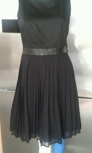 H&M LADIES BLACK DRESS LEATHER LOOK PLEATED TRIM EURO 40 - Picture 1 of 6