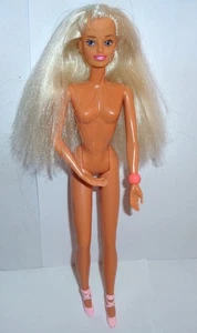 VINTAGE 1994 HASBRO BALLET/BALLERINA BARBIE DOLL: PINK SHOES OPEN MOUTH DISCOUNT - Picture 1 of 3