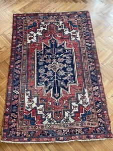 ANTIQUE HERIZ RUG, HAND MADE WOOL RUG CARPET 1.77M X 1.20M - Picture 1 of 6