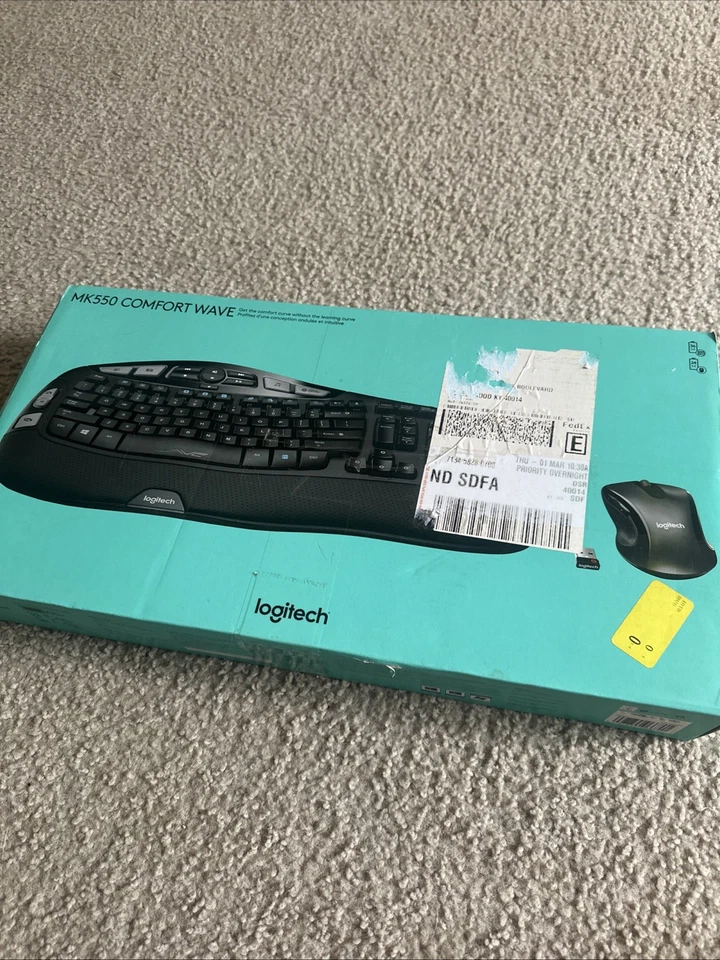 Logitech MK550 (920-002555) Wireless Keyboard and Mouse Combo - Black - Image 1 of 1
