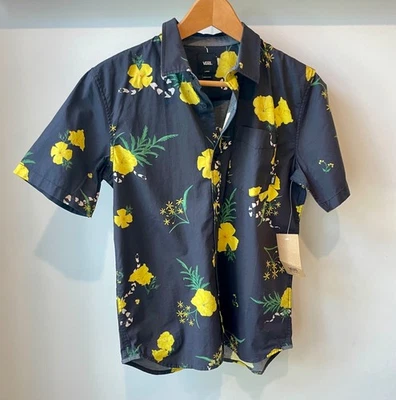 Vans NWT Hawaiin Floral Button-up Collared Shirt Boys Size L Black with Yellow - Image 1 of 4