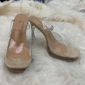 Tacones plataforma transparentes 5” talla 7 - Imagen 1 de 5