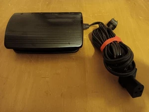 Genuine SINGER 619494-001 Sewing Machine CR303 Foot Pedal Speed Motor Controller - Picture 1 of 5