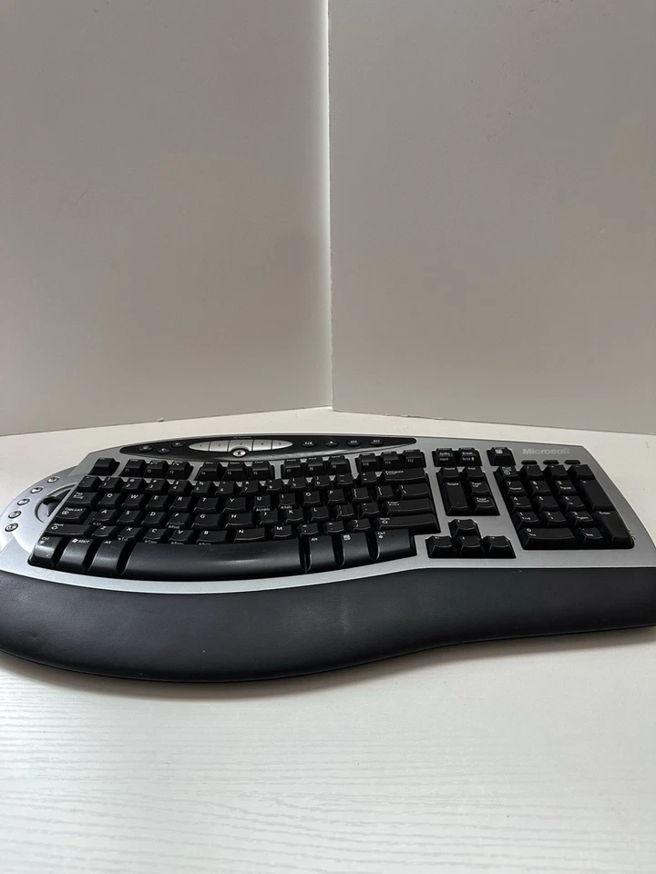 Microsoft Wireless Comfort Keyboard 1.0A Ergonomic Split Design No Dongle - Image 1 of 4