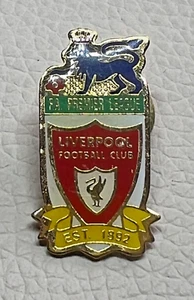 LIVERPOOL FUSSBALLCLUB F.A. PIER LEAGUE PIN ABZEICHEN - Bild 1 von 3
