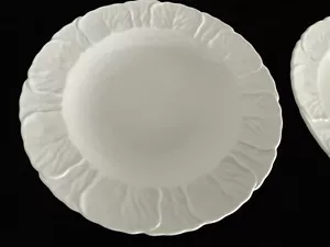 "Ciotole per zuppa bordate Coalport Countryware foglia di cavolo bianca Inghilterra 9"" - Foto 1 di 7