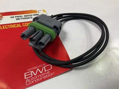 BWD 84051 A/C Pressure Switch Pigtail Connector For 1989-1995 Chevrolet Corvette - Image 1 of 3