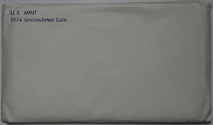 1974 US Mint Set with Eisenhower Dollar and Original Government Packaging - Picture 1 of 3