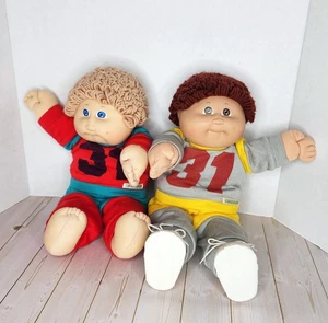 Vintage Coleco Cabbage Patch Kid Football Player Retro Boy Dolls 1982 - Bild 1 von 7
