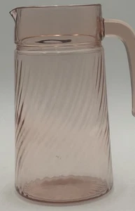 Vintage Arcoroc Depression Glass Pink Swirl Serving Pitcher Rosaline - Picture 1 of 6