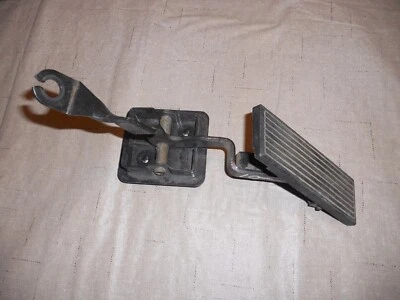 Pedal acelerador Dodge Stratus pedal acelerador Foto 1 de 2