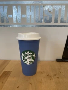 Starbucks Winter 2021 Dark Blue to Light Blue Color Changing Hot Cup 16 oz 3971 - Picture 1 of 6