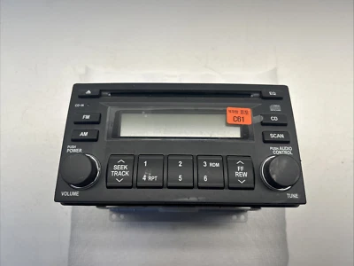 Receptor de radio AM FM reproductor de CD OEM PARA 2007-2008 Hyundai Entourage 96140-4D130 Foto 1 de 4