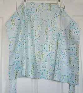 BEAUTIFUL AQUA PRINT HOMEMADE APRON - Picture 1 of 4